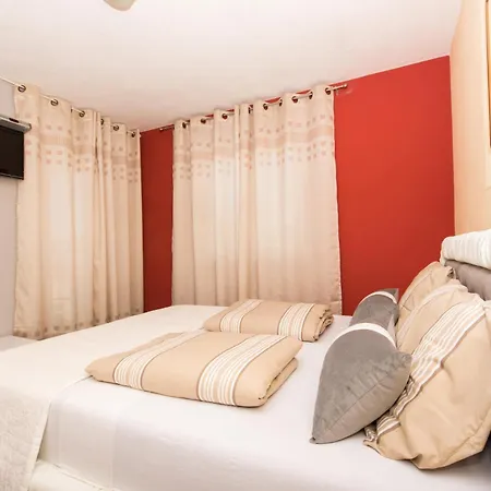 Guest house Stil-vila Trogir